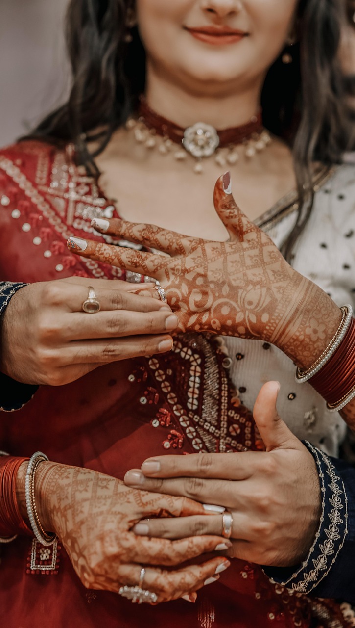 wedding photographer candid